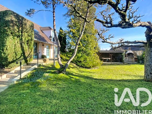 Maison à vendre 7 pièces 130 m² Chevry-Cossigny