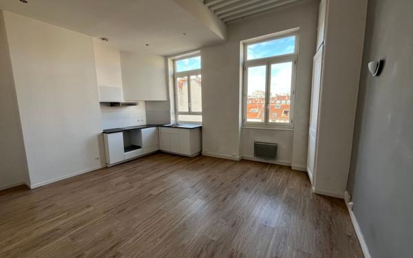 Appartement à louer    1 pièce • 34,09 m2 Lyon 6