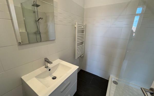 Appartement à louer    1 pièce • 34,09 m2 Lyon 6