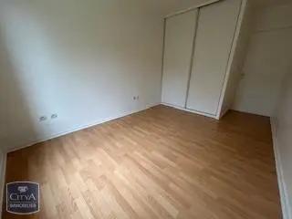 Appartement à louer 2 pièces 43.97m²