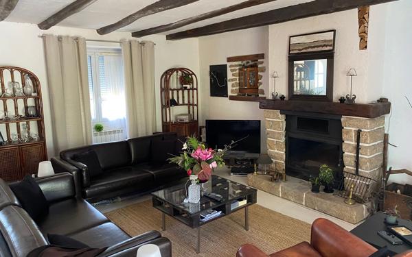 Maison à vendre    4 pièces • 107 m2 La Chapelle-des-Marais