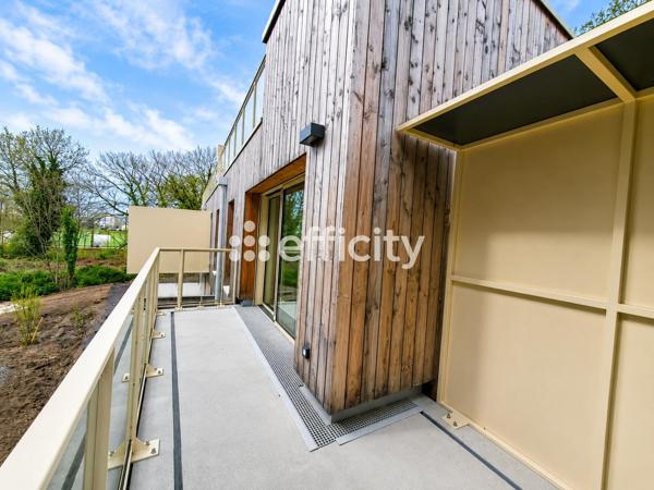 Appartement
         2 pièces
        - 46 m² 241 500 € *