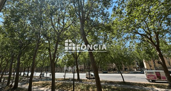 À vendre Appartement 5 pièces 124.47 m² - Versailles 78000
