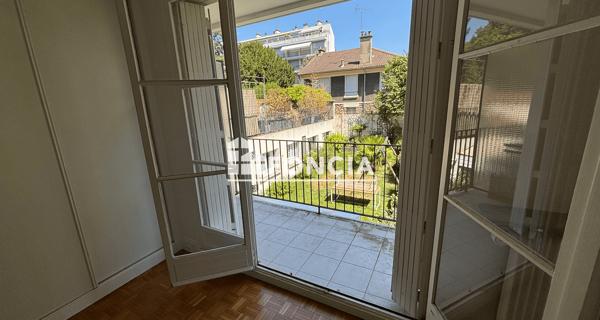 À vendre Appartement 5 pièces 124.47 m² - Versailles 78000