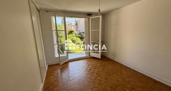 À vendre Appartement 5 pièces 124.47 m² - Versailles 78000