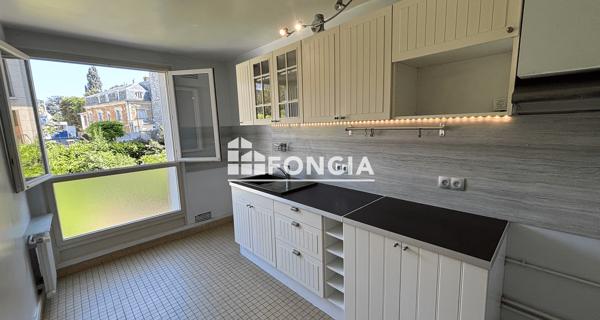 À vendre Appartement 5 pièces 124.47 m² - Versailles 78000