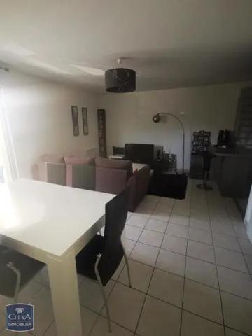 Appartement à louer 3 pièces 61.99m² Joué-lès-Tours (37300)