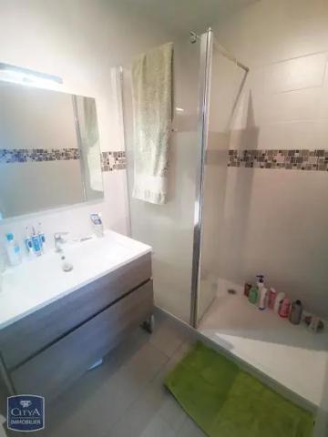 Appartement à louer 3 pièces 61.99m² Joué-lès-Tours (37300)