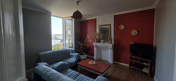 Maison de caractère en pierre avec vue mer – 3 logements indépendants au cœur de Camaret-sur-Mer