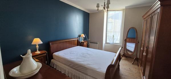 Maison de caractère en pierre avec vue mer – 3 logements indépendants au cœur de Camaret-sur-Mer
