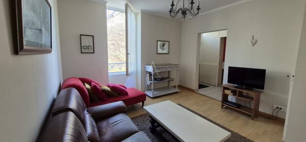 Maison de caractère en pierre avec vue mer – 3 logements indépendants au cœur de Camaret-sur-Mer