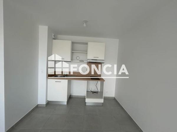 Location Appartement 2 pièces 37.8 m² - MODA - B607 - 8 RUE DES BAINS DE MER Sete 34200