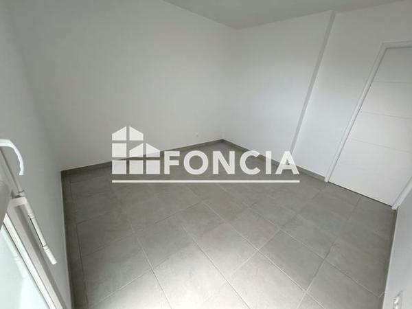 Location Appartement 2 pièces 37.8 m² - MODA - B607 - 8 RUE DES BAINS DE MER Sete 34200