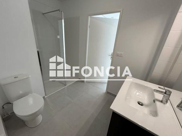 Location Appartement 2 pièces 37.8 m² - MODA - B607 - 8 RUE DES BAINS DE MER Sete 34200