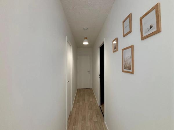 Appartement à louer 4 pièces 76.8m²