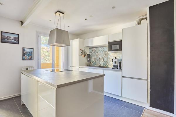 Appartement Aix En Provence 4 pièce(s) 83 m2
