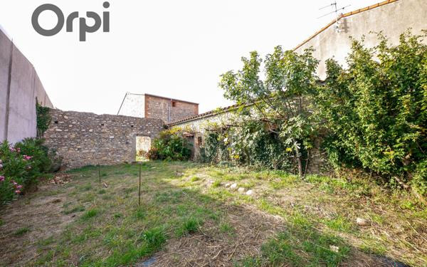 Maison à vendre    2 pièces • 80 m2 Pézilla-la-Rivière