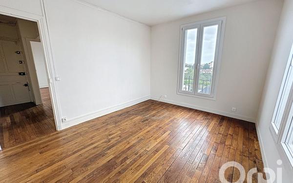 Appartement à vendre    2 pièces • 40 m2 Clamart