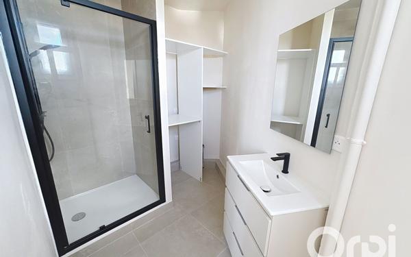 Appartement à vendre    2 pièces • 40 m2 Clamart