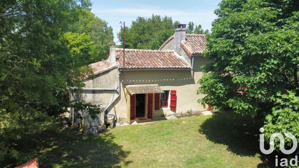 Maison 3 pièces de 64 m² à Mouthiers-sur-Boëme (16440)