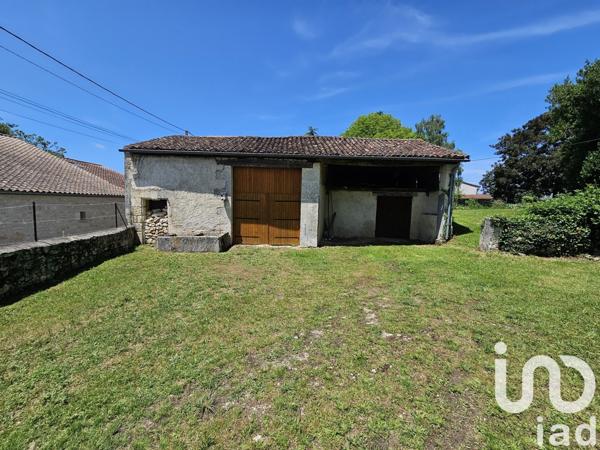 Maison 3 pièces de 64 m² à Mouthiers-sur-Boëme (16440)