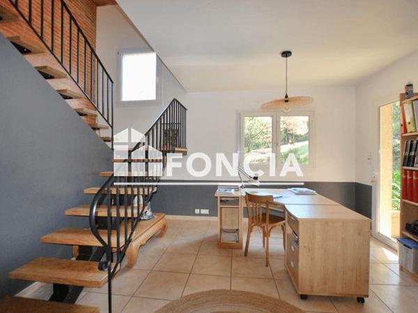 À vendre Maison 8 pièces 260 m² - Céret 66400