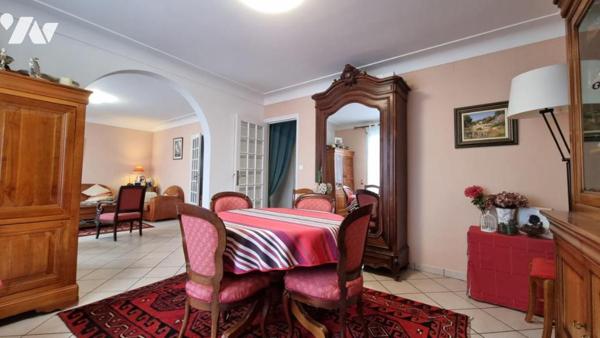 Appartement d'une surface de 112m² avec garage et balcon