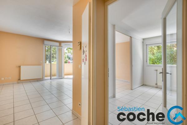 Saint-Bonnet-de-Mure (69720) Saint Bonnet de Mure centre - Type 3 + Garage