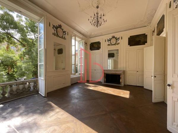 Bureau de 270 m² à louer à Bordeaux Triangle D'or