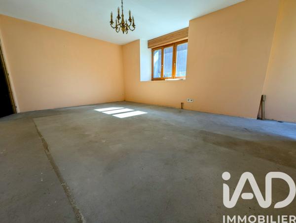 Maison à vendre 4 pièces 150 m² Pers-Jussy
