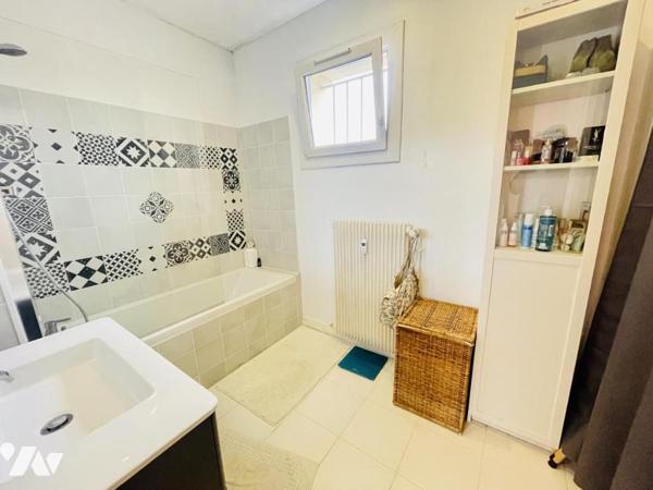 Bel appartement de Type 3 avec balcon en centre ville