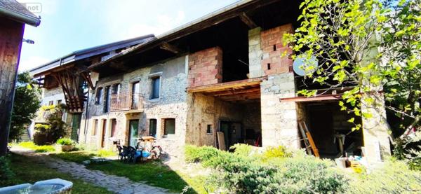 Corps de ferme à vendre à Francin en Savoie (73800), ref : 73007-164   
8 rue Général DECOUZ