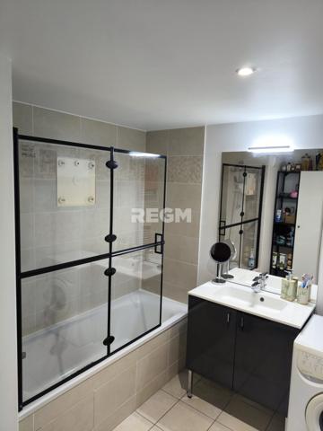 Thiais (94320) THIAIS VILLAGE/Vallée Verte