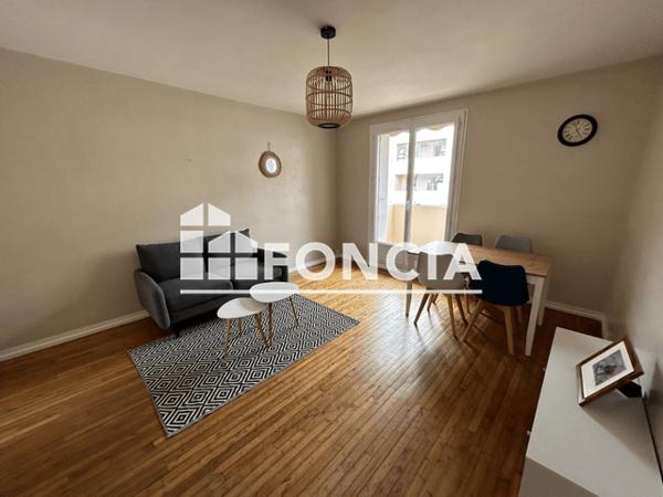 Location Appartement meublé 3 pièces 54.68 m² - 123 RUE EBLE - BATIMENT 10 Angers 49000