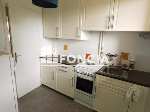 Location Appartement meublé 3 pièces 54.68 m² - 123 RUE EBLE - BATIMENT 10 Angers 49000