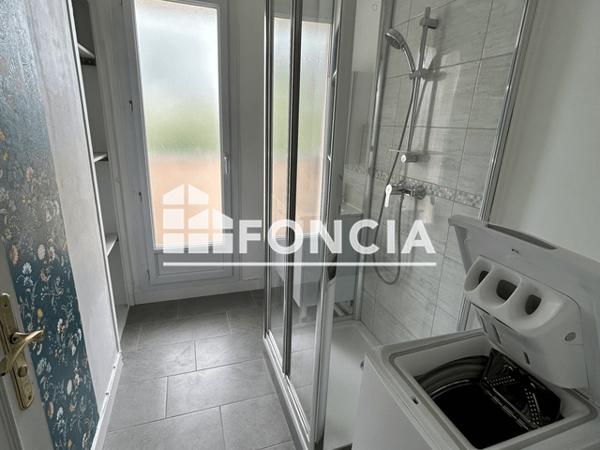 Location Appartement meublé 3 pièces 54.68 m² - 123 RUE EBLE - BATIMENT 10 Angers 49000