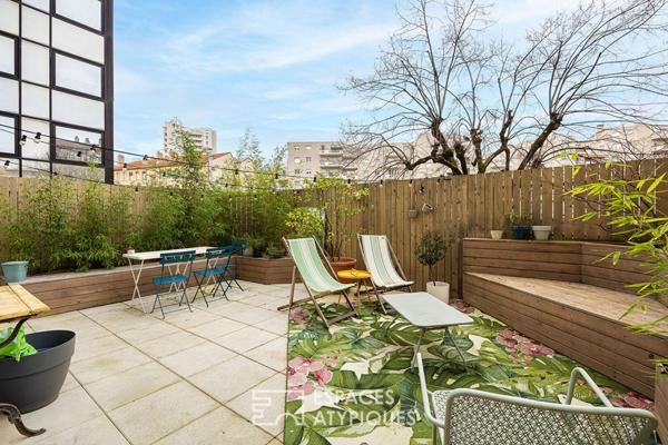 Duplex avec terrasse entièrement rénové