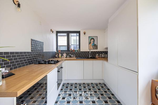 Duplex avec terrasse entièrement rénové