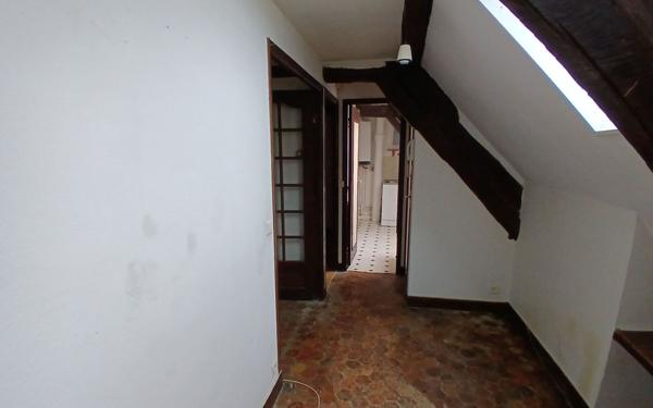 Appartement à louer    2 pièces •  Compiègne