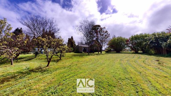 Boqueho (22170) Longère en pierre, 8 pièces, 190m2, BOQUEHO (22170)