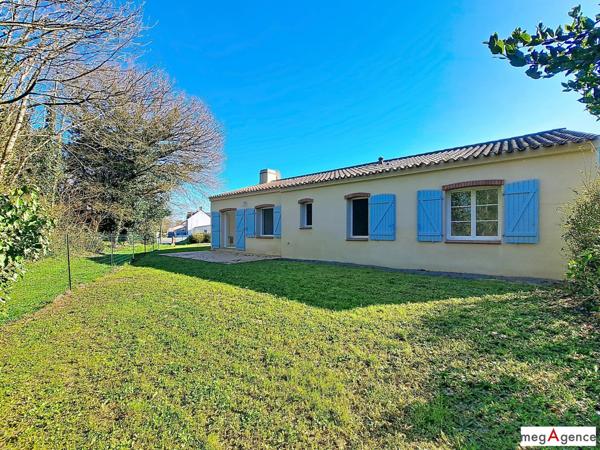 Maison à BOUGUENAIS, 44340 - 4 pièces 92m²