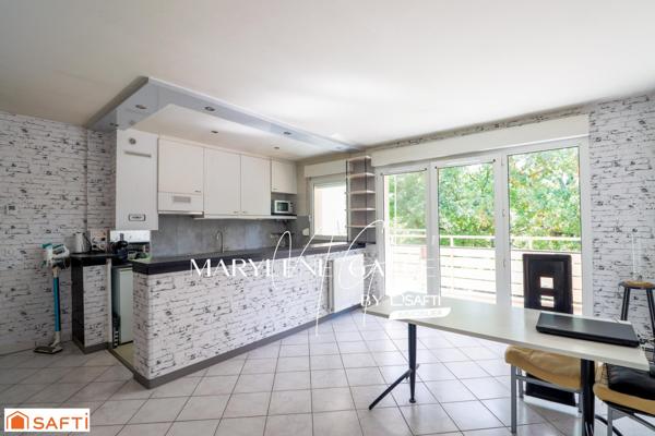 Proche gare, écoles,commodités et forêt domaniale...