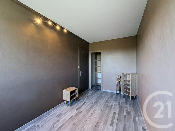 Appartement à vendre  2 pièces - 35,74 m 2   LA CHAPELLE ST LUC  - 10