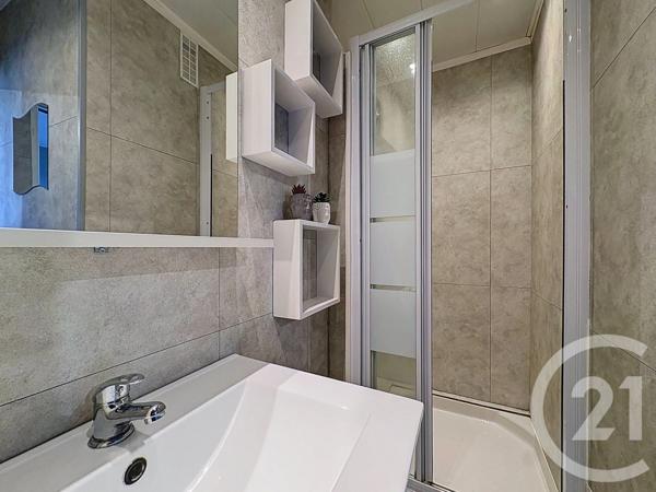 Appartement à vendre  2 pièces - 35,74 m 2   LA CHAPELLE ST LUC  - 10