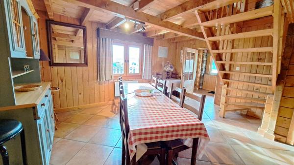 Ensemble de locations saisonnières murs et fonds