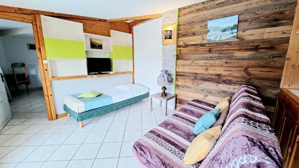 Ensemble de locations saisonnières murs et fonds