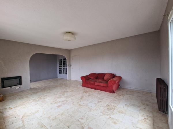 Propriété 4 chambres, jardin arboré