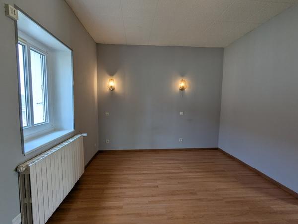 Maison à vendre |  Cinq-Mars-la-Pile |  3 pièces | 66 m²