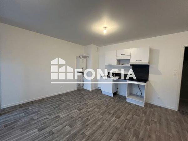 Location Appartement 2 pièces 40.75 m² - RUE PIERRE MENDES FRANCE Colombelles 14460