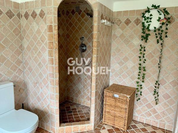 MAISON À VENDRE DE 7 PIÈCES DE 177,90 M²